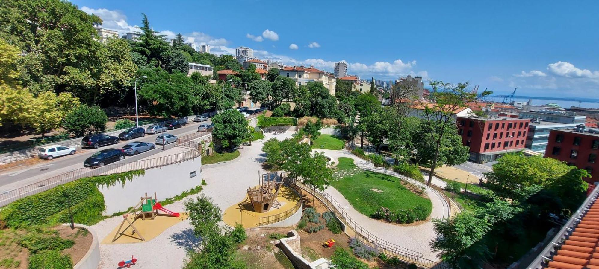 Apartment Colors Of Life Rijeka Exterior photo